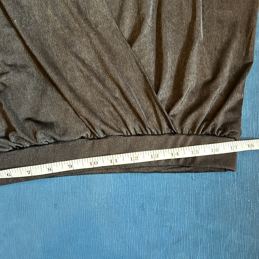 Black Zara size M cap-sleeves faux wrap blouse with tie - Picture 5 of 9